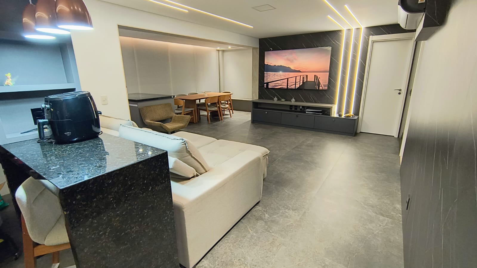 Apartamento à venda com varanda gourmet, 2 vagas de garagem e cond clube – Tatuapé/SP